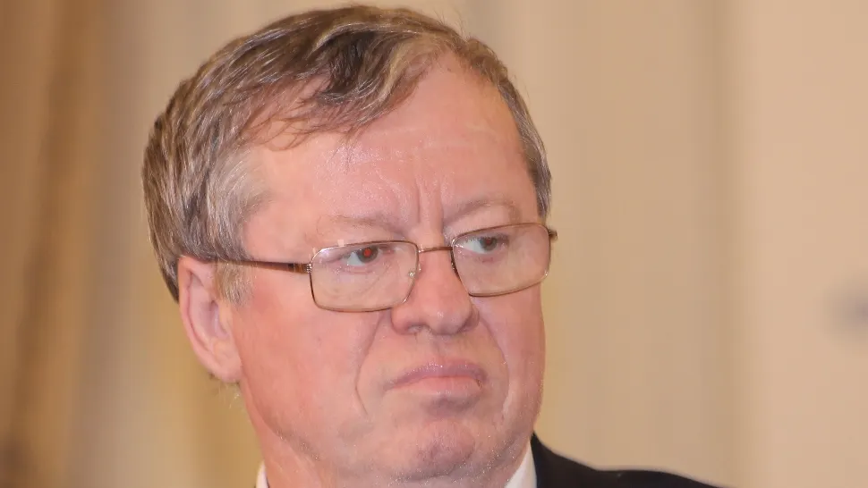 Legea lui Bolojan, contestată de sindicaliștii din educație: „Profesorii sunt aduși la sapă de lemn”