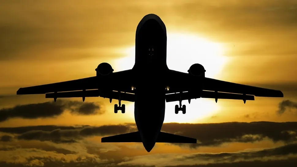Unul dintre cele mai mari aeroporturi românești va fi închis. Ce spun autoritățile?