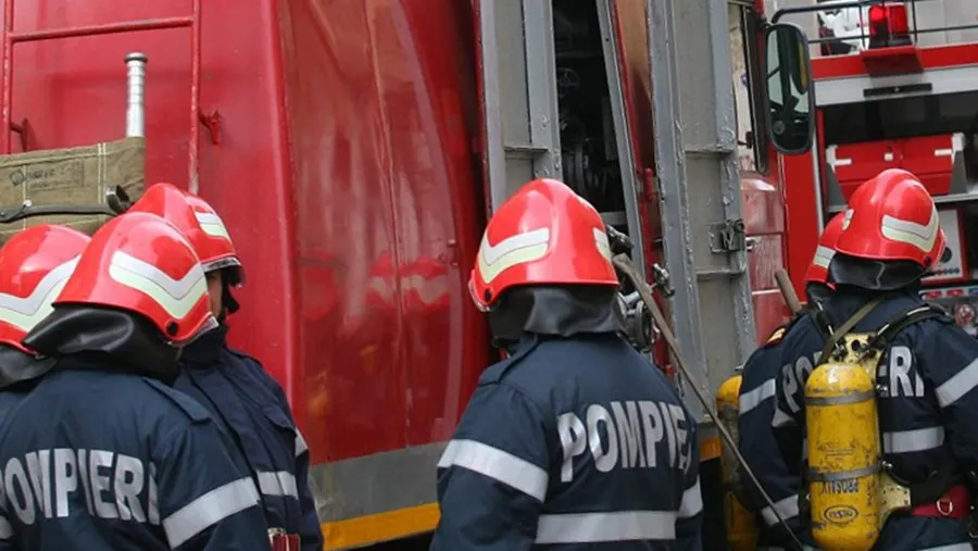 Explozie într-un bloc din Timișoara. O femeie a ajuns în stare gravă la spital