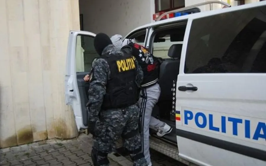 Prinși la trei zile după lovitură. Bandă de hoți anihilată în Timiș