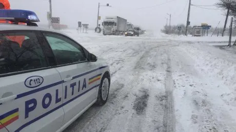 Șoferii trebuie să fie atenți când pleacă la drum lung. Se întoarce vremea rea