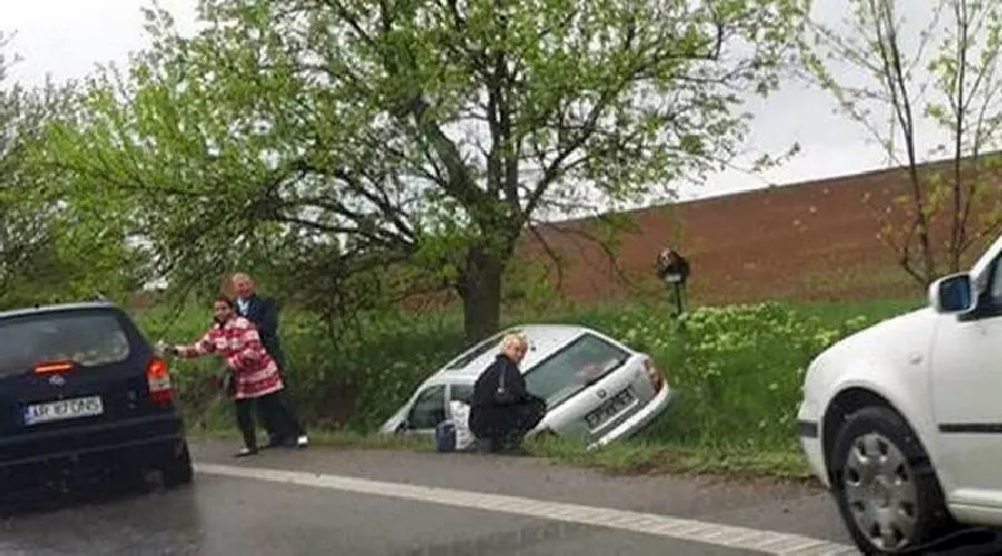 Bărbat ajuns la spital după un accident de mașină în Timiș