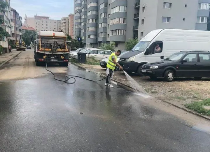 Două zone din Timișoara intră în curățenie generală de la începutul săptămânii. Unde vor acționa echipele de la salubrizare?