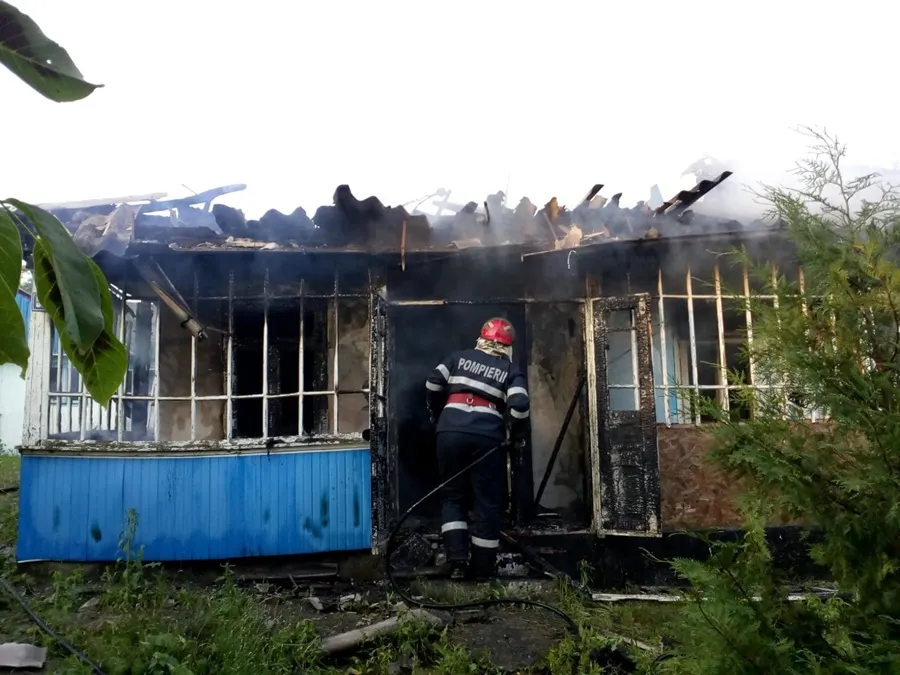 Incendiu cu fum toxic la Timișoara