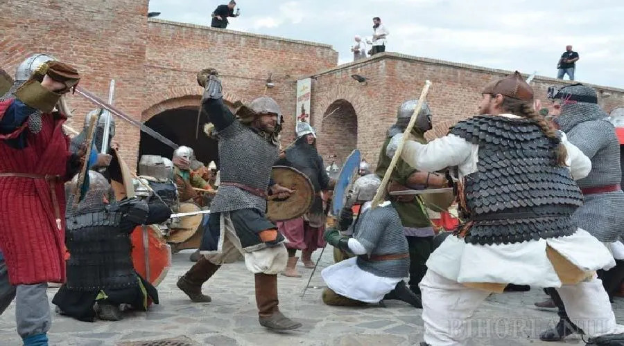 Meșteșugari, arcași de elită și cavaleri in trei țări vin în weekend la Timișoara. Va fi recreată o bătălie uitată din Timiș