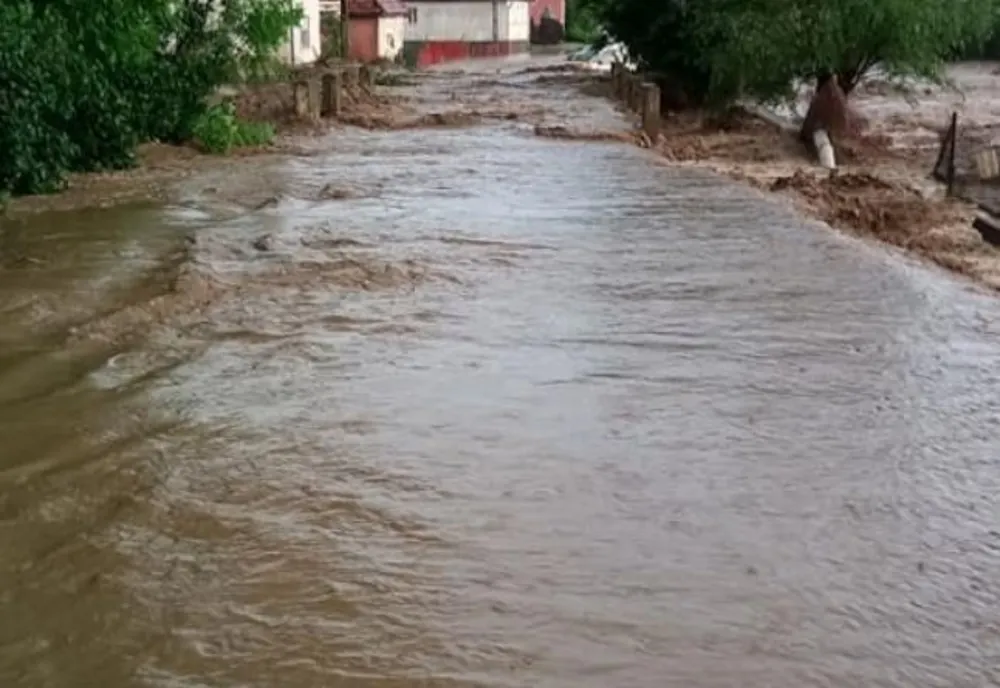 Verificări la construcțiile hidrotehnice din Timiş cu rol de apărare împotriva inundațiilor