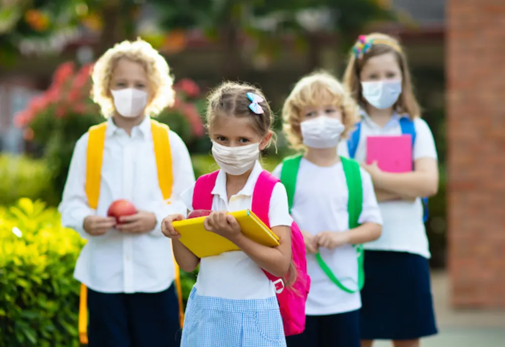 Pragul de închidere a școlilor la 6/1000 rată de infectare, DESFIINȚAT