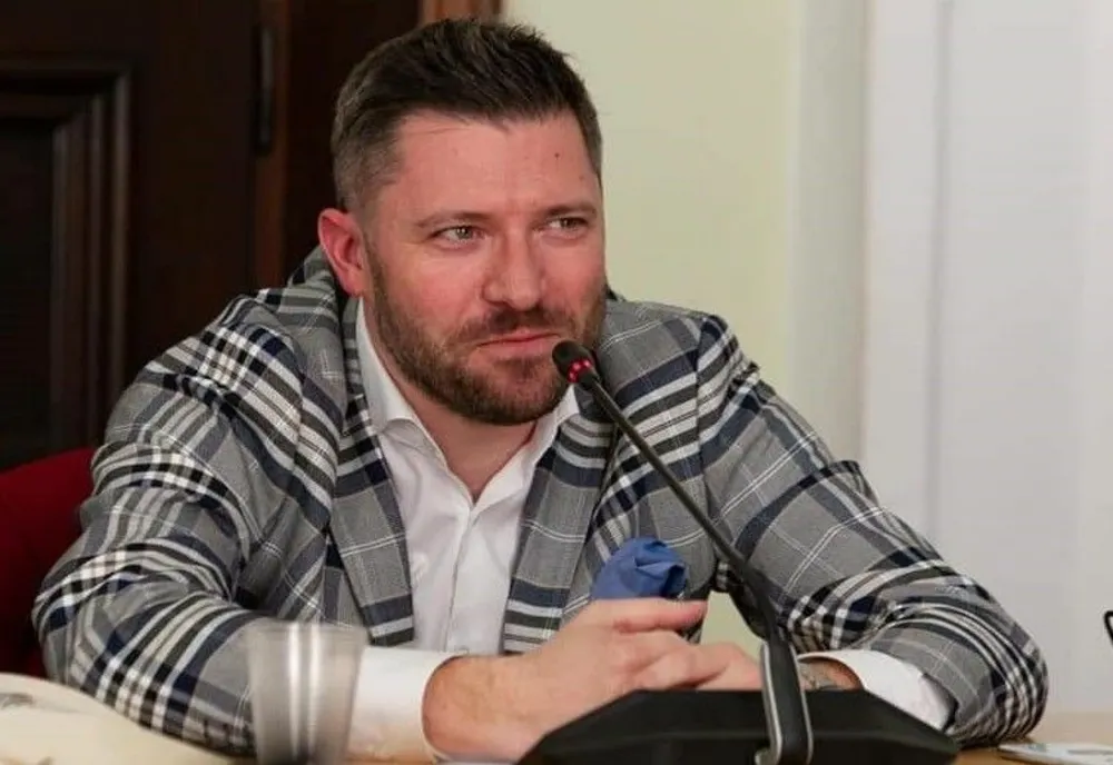Prefectul de Timiș va pune maşina de serviciu dispoziţia Serviciului de Ambulanţă, pentru testări la domiciliu