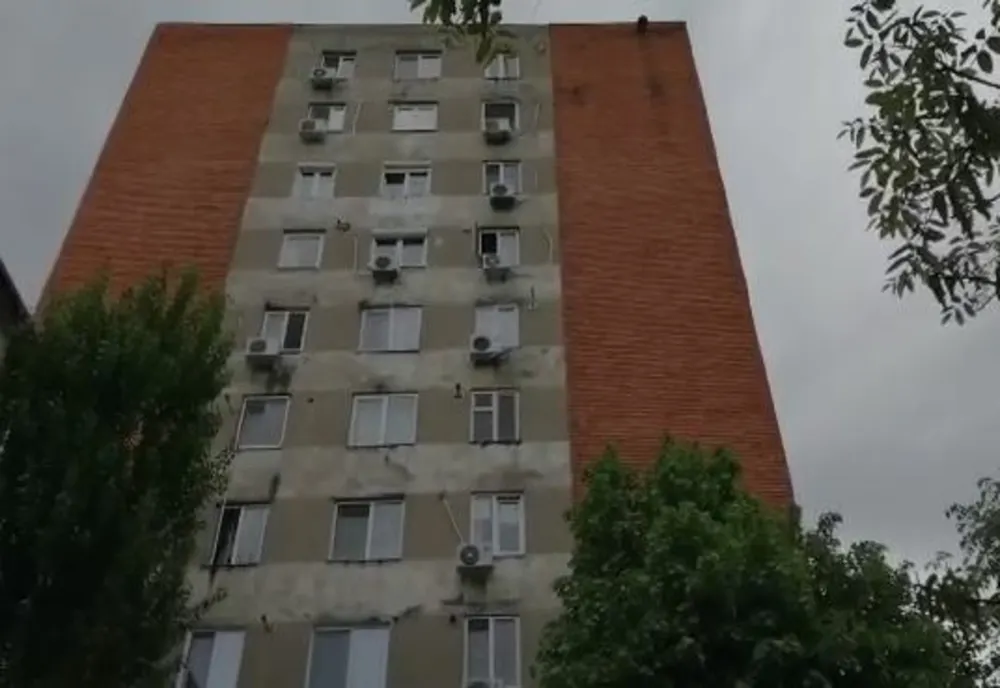 Tragedie cumplită la Timișoara: o femeie s-a aruncat de la etajul 10 împreună cu cei doi copii