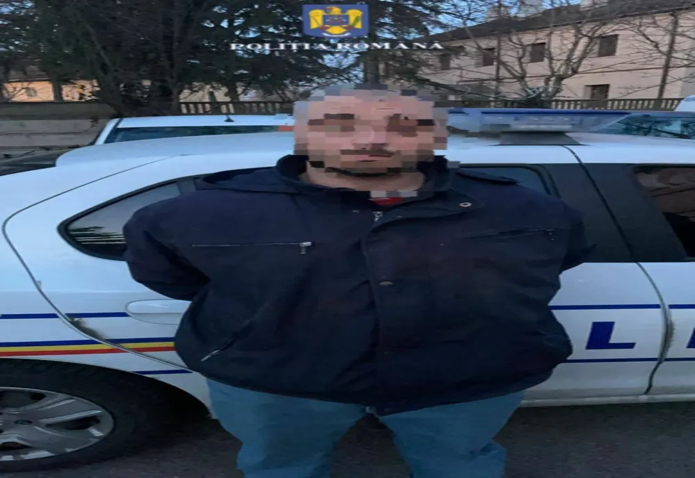 Italian bănuit de omor, depistat de poliţişti. Avea asupra lui un cuțit, posibil chiar arma folosită pentru a ucide