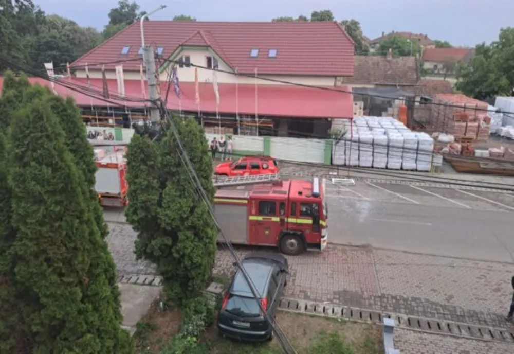  Două victime, în urma unei explozii produse într-un apartament la Periam