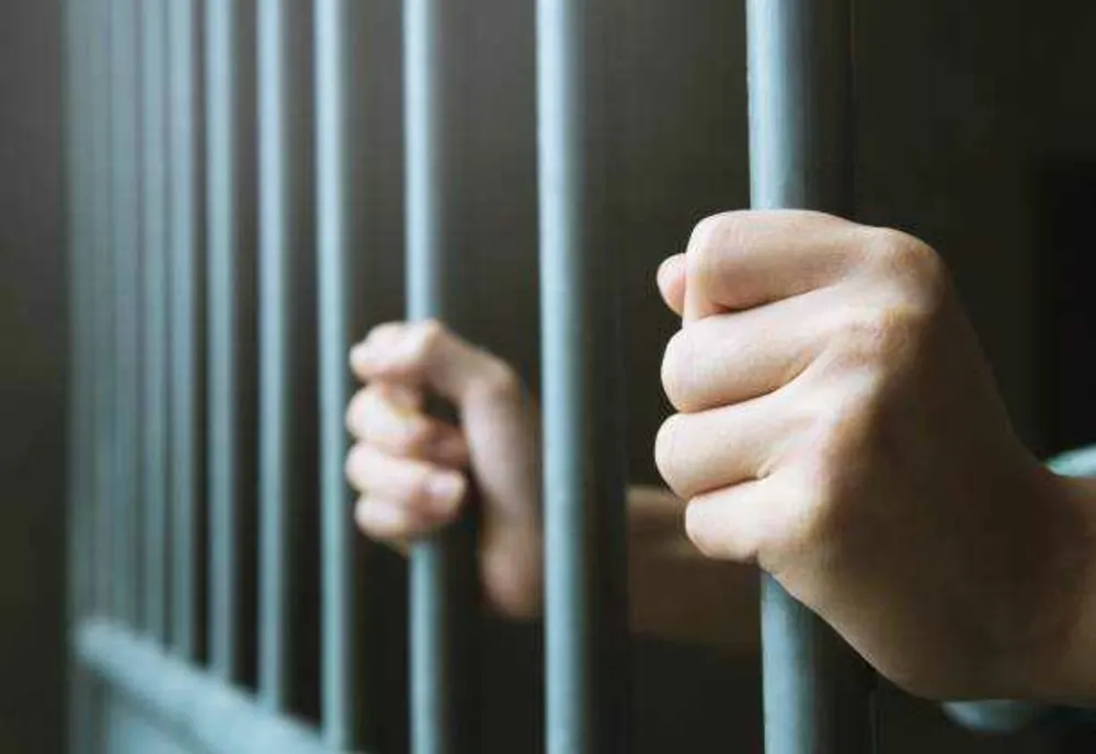 Procurorii au dispus reținerea a doi minori în cazul uciderii băiatului de 15 ani, din Cenei