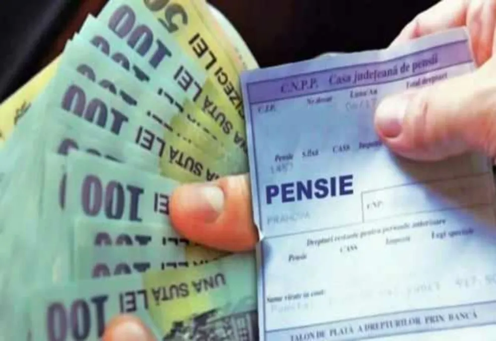 INS: PENSIA MEDIE LUNARĂ A AJUNS LA 2.898 LEI