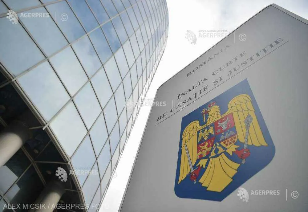 ICCJ: INDEMNIZAŢIA DE HRANĂ NU INTRĂ ÎN BAZA DE CALCUL A INDEMNIZAŢIEI DE CONCEDIU DE ODIHNĂ
