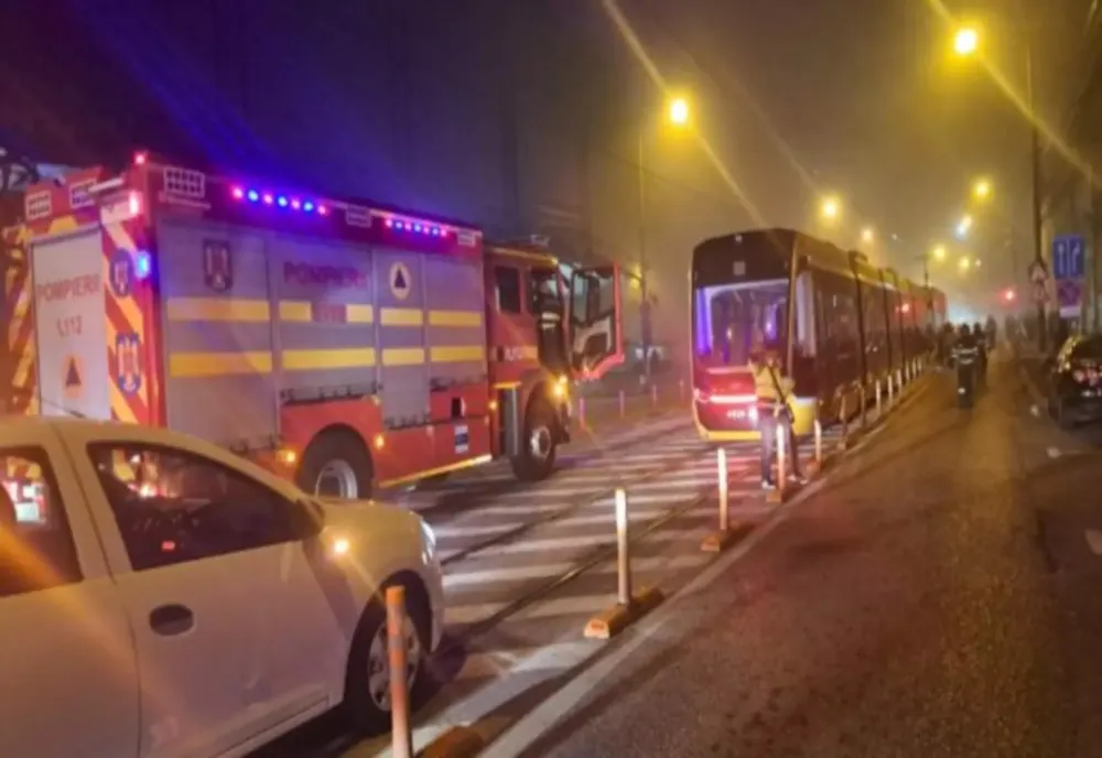 ACCIDENT GRAV ÎNTRE DOUĂ TRAMVAIE ÎN TIMIȘOARA. VATMAN ÎNCARCERAT ȘI O PASAGERĂ RĂNITĂ