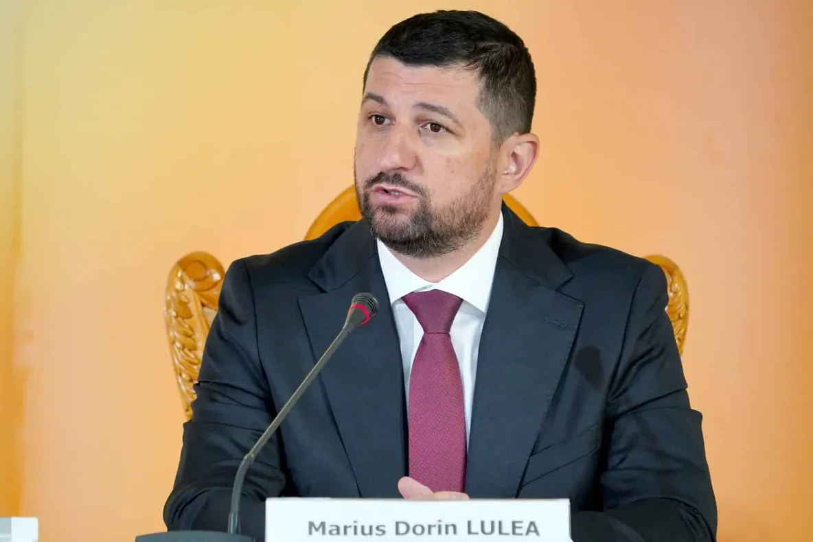 MARIUS LULEA (AUR): REFORMA LUI BOLOJAN, "O ROCADĂ ÎNTRE SINECURI, NU EFICIENTIZARE REALĂ"
