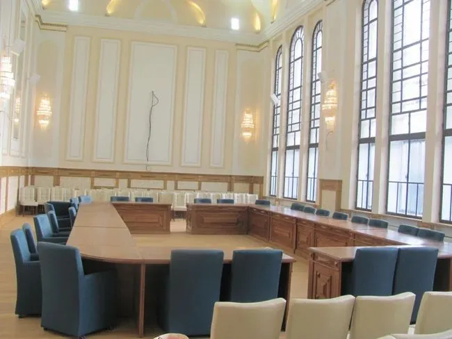 TENSIUNI ÎN ADMINISTRAȚIA LOCALĂ: CONSILIER MUNICIPAL AUR, ILIE-VASILE SÎRBU DENUNȚĂ MARGINALIZAREA OPOZIȚIEI DE CĂTRE ECHIPA FRITZ