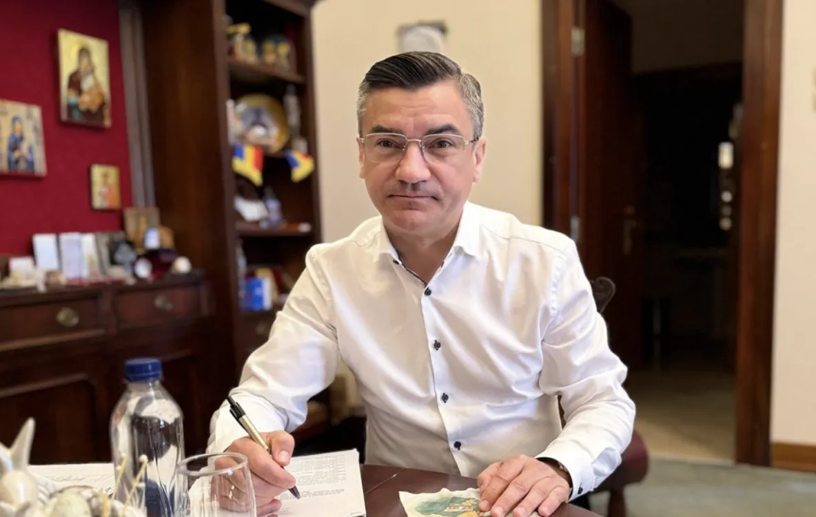 SCANDAL LA IAȘI: BONUSURI URIAȘE PENTRU BUGETARI, ÎN PLINĂ CRIZĂ NAȚIONALĂ