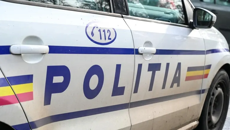 Scena șocante în Capitală: a furat o mașină cu cheia în contact și s-a plimbat ore întregi. Final neașteptat