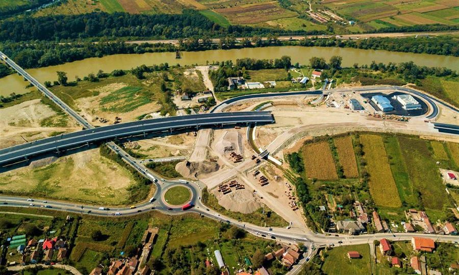 Se lucrează în ritm alert la lotul 4 al autostrăzii Lugoj-Deva. Când se va putea circula pe acest tronson