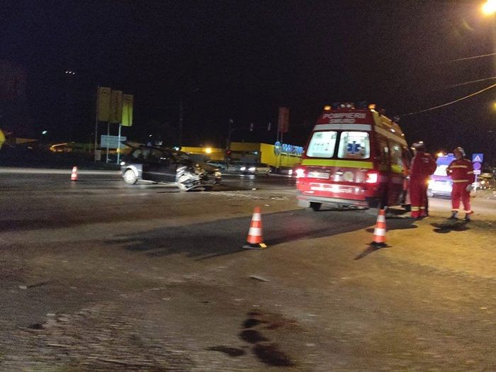 Fetiță rănită într-un accident de circulație, la ieșirea din Timișoara