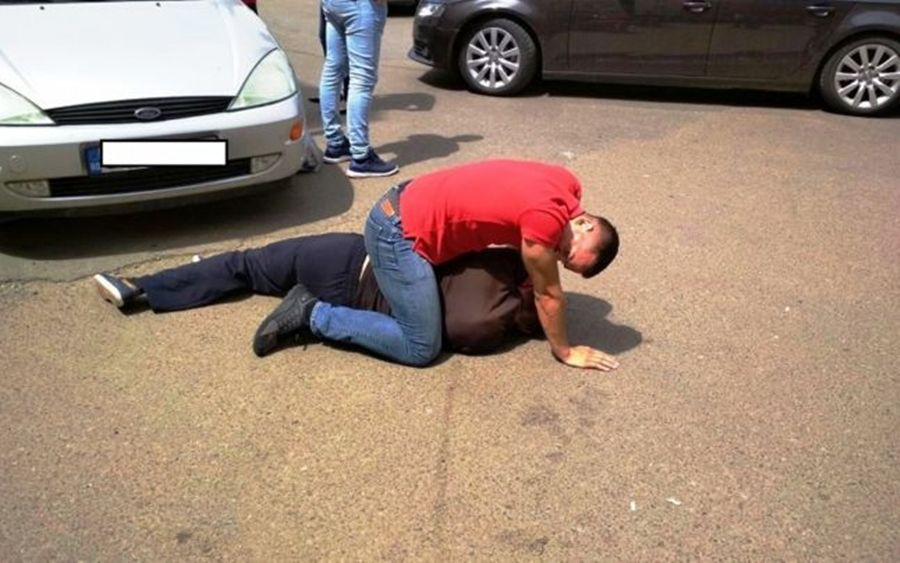 Polițist la datorie chiar și în timpul liber la Timișoara. A pus la pământ un tâlhar care jefuise o bătrână