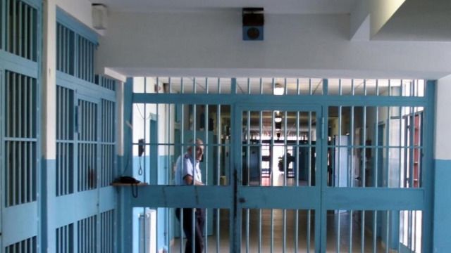 Urmăriți prinși de polițiști