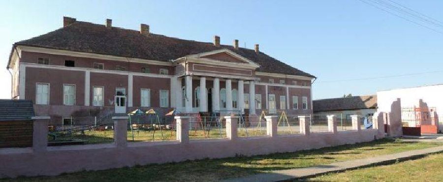 Conacul Mocioni din Foeni va fi reabilitat de Consiliul Județean Timiș