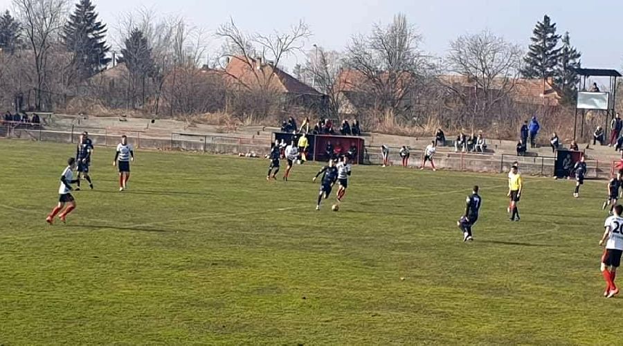 O victorie și o înfrângere pentru cele două Poli și o remiză pentru Ripensia. Divizionarele secunde timișorene gata pentru sezonul de primăvară