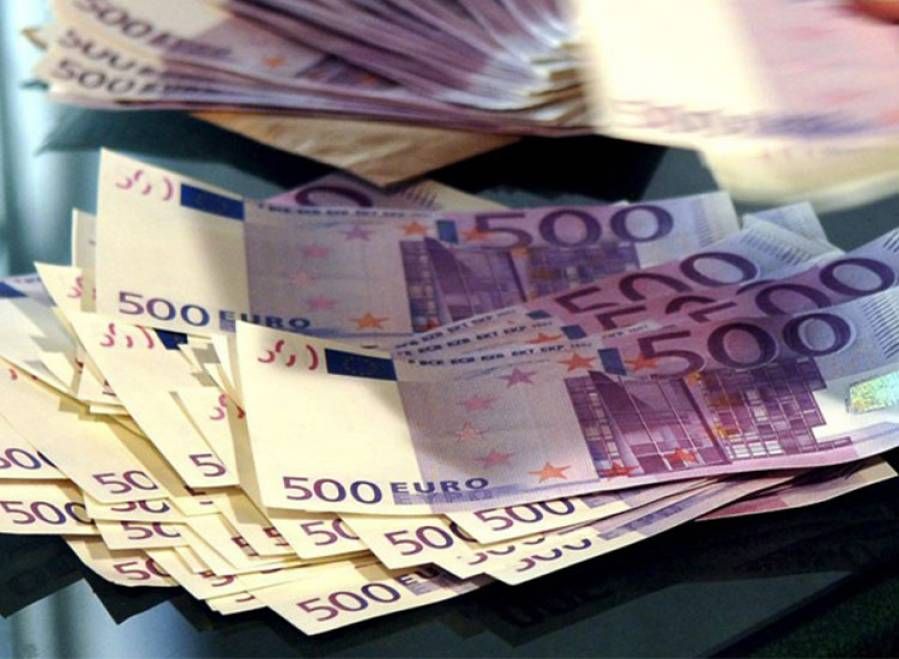 200.000 de euro confiscați de la cămătari. Percheziții în Timișoara