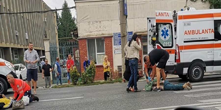 Două femei lovite în plin de mașină pe trecerea de pietoni la Timișoara