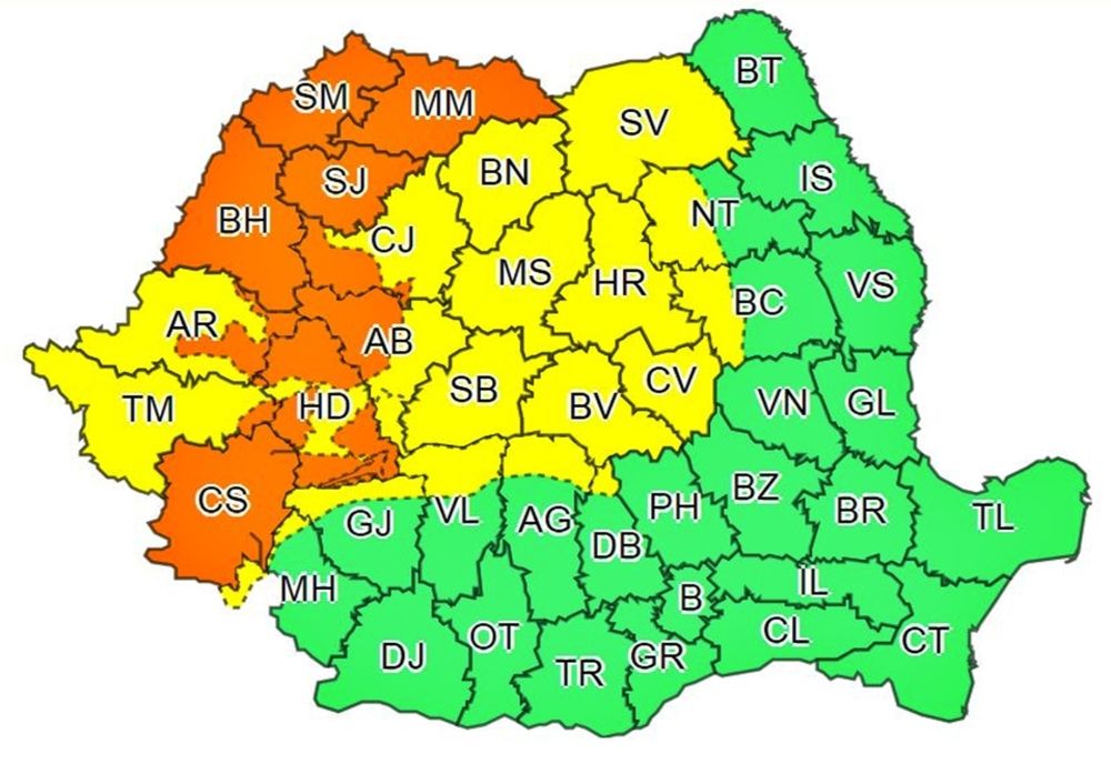 Cod galben și portocaliu de vreme rea în vestul țării, avertizare meteo reactualizată