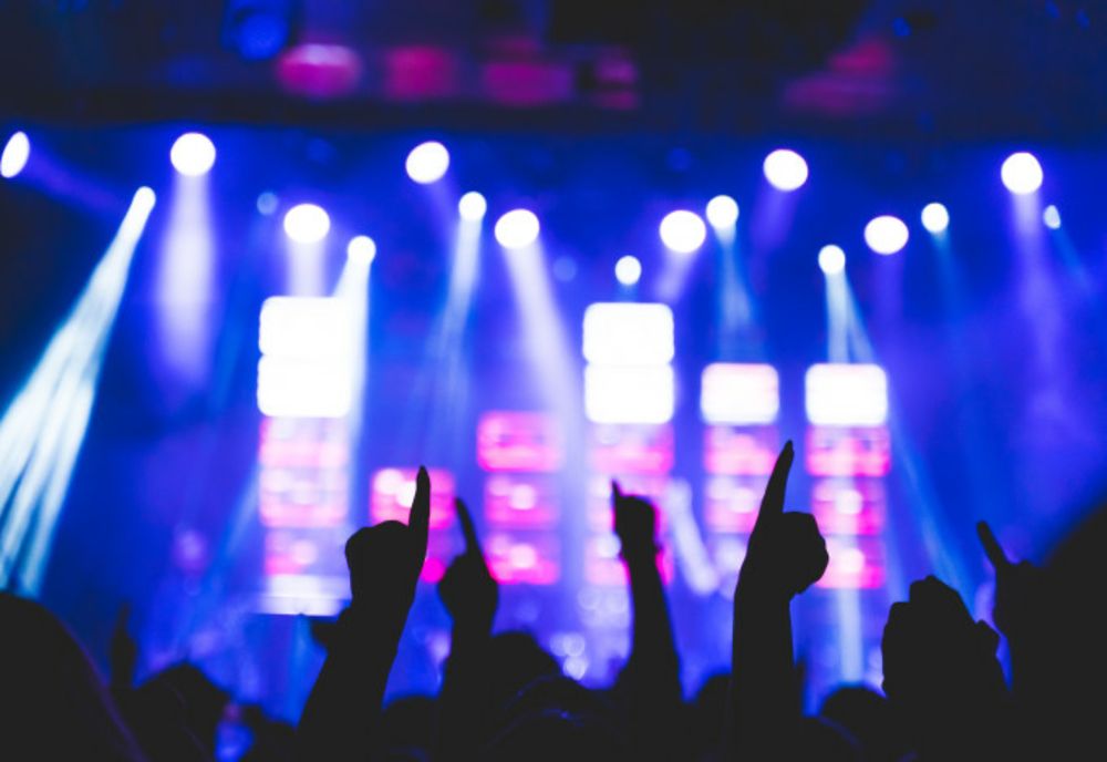 Medicii cer închiderea cluburilor din Timișoara