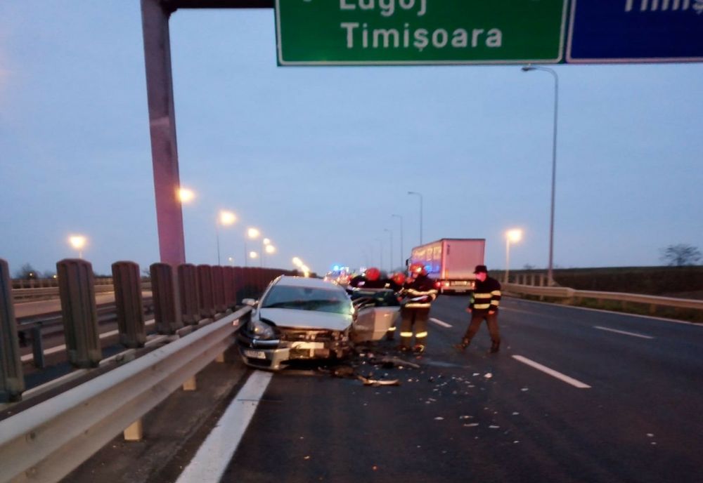 Accident grav pe autostrada A1 - 5 persoane au fost rănite