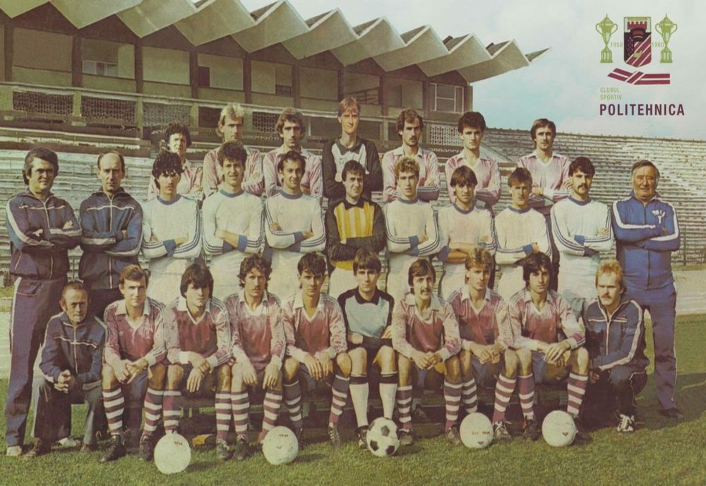 Doliu în sportul timișean. Fotbaliști de marcă, tată și fiu, morți de coronavirus