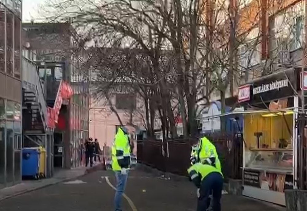 Agresorii elevului înjunghiat au fost duşi la audieri