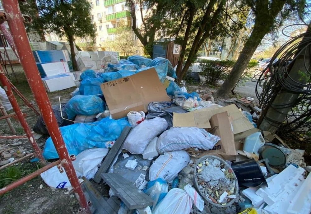 Amenzi zdravene pentru cei care lasă aiurea deșeuri din construcții