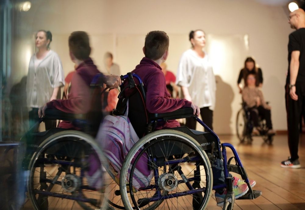 Necesitățile copiilor cu nevoi speciale și capacitatea societății de a-și asuma răspunderea. Actorii alături de cei vulnerabili