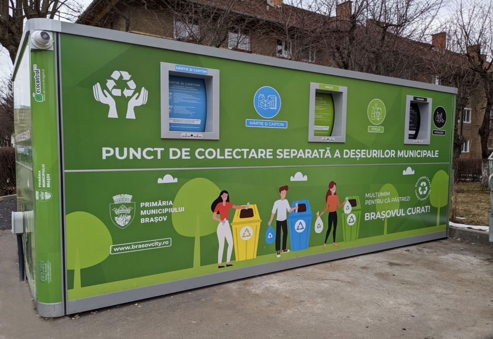 100 de insule inteligente de colectare selectivă a deșeurilor