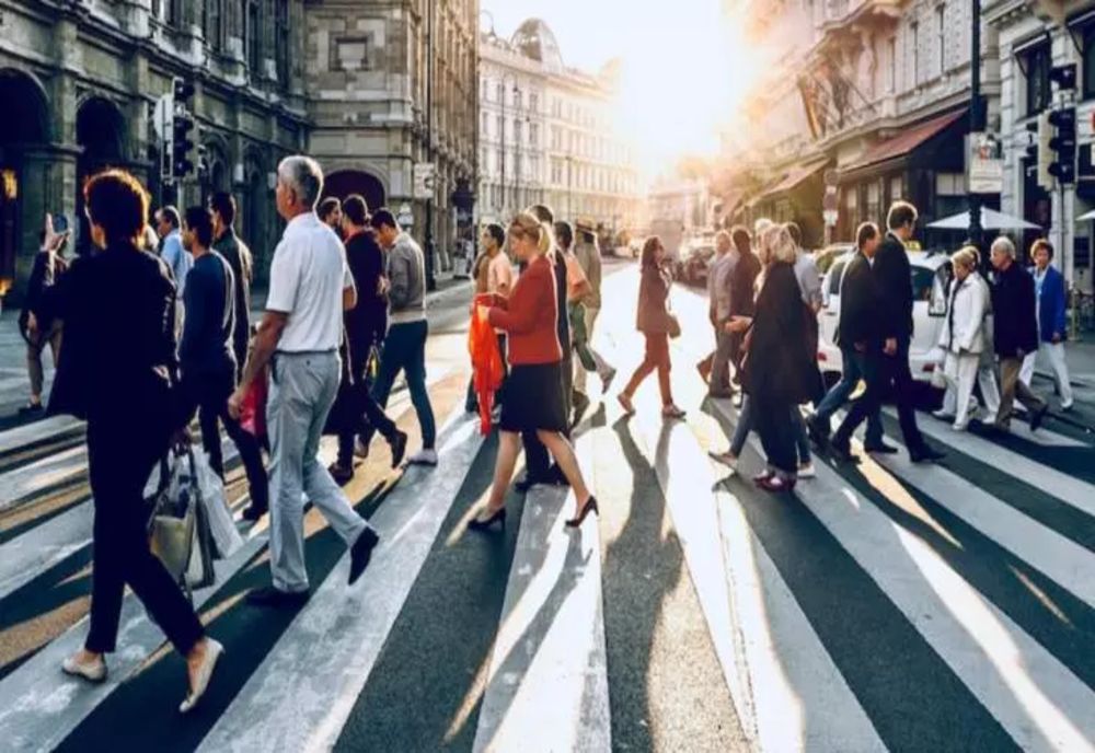 INS: SPORUL NATURAL CONTINUĂ SĂ FIE NEGATIV