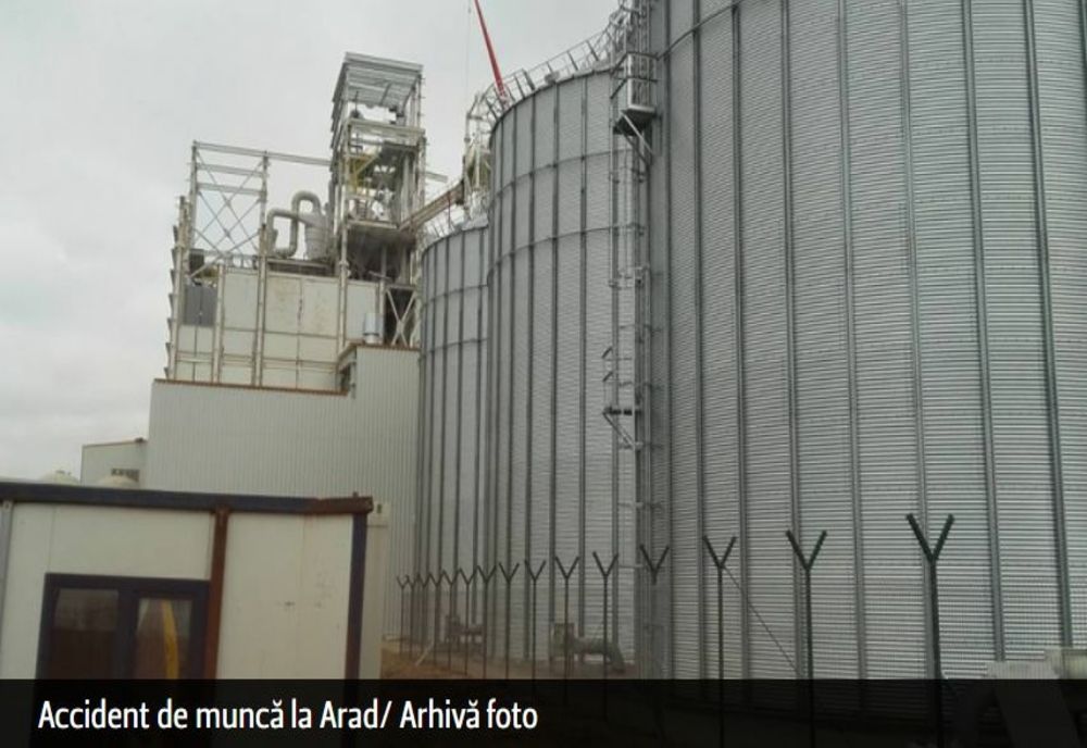 Accident de muncă la Arad. Un bărbat a ajuns în stare gravă la spital după ce a căzut într-un siloz de cereale