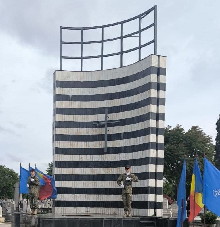 CONSILIERUL MUNICIPAL AUR, ILIE-VASILE SÎRBU TRAGE UN SEMNAL DE ALARMĂ: "ZIUA EROILOR LA TIMIȘOARA - O FLACĂRĂ STINSĂ ȘI O ABSENȚĂ CARE DOARE"