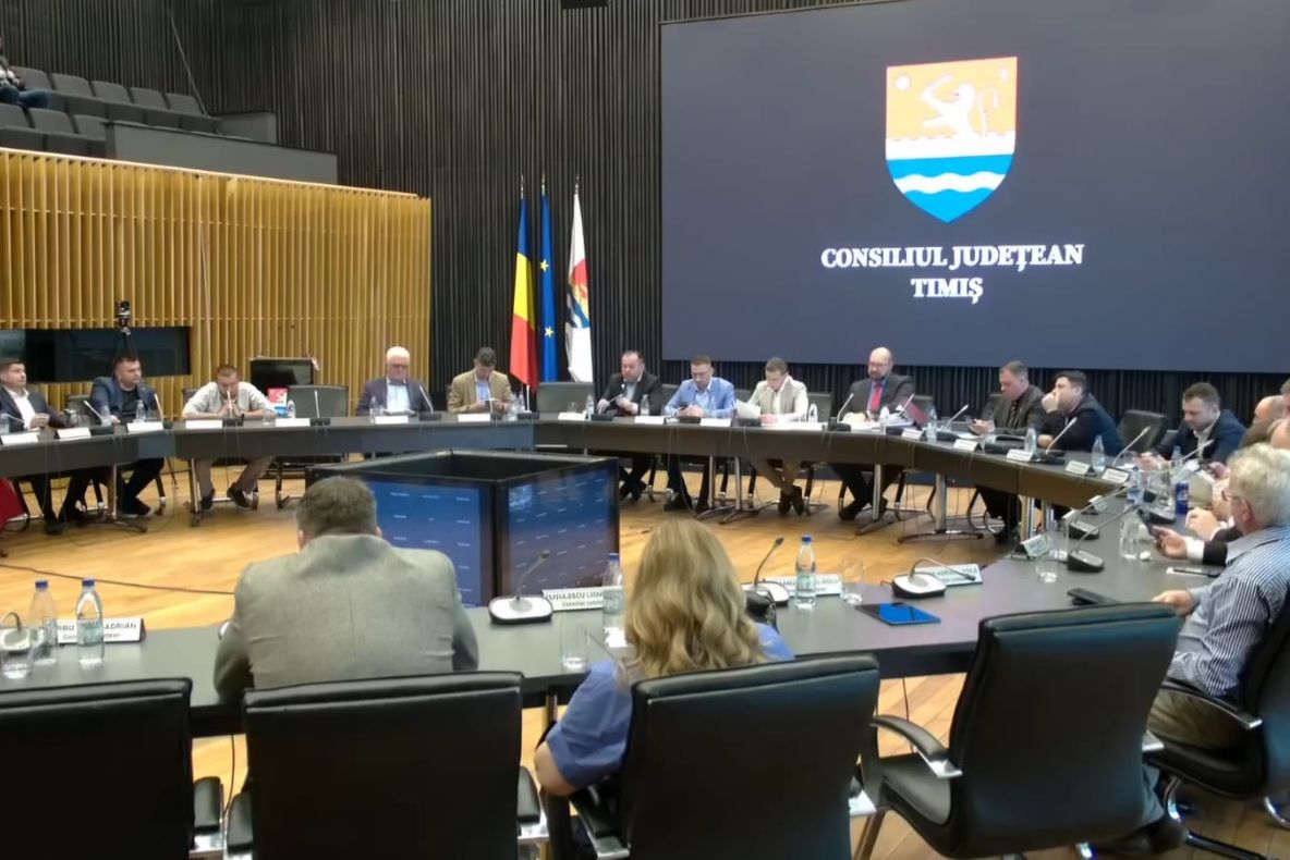 400.000 DE LEI PENTRU DIGITALIZAREA ȘEDINȚELOR CJ TIMIȘ. OPOZIȚIA: "NU ERA O URGENȚĂ"