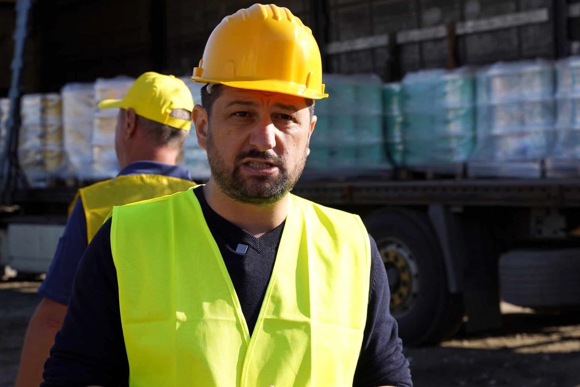 MARIUS LULEA, AUR: " NU VĂ PĂCĂLIȚI ÎNCĂ O DATĂ! ȘTIM EXACT CE AVEM DE FĂCUT PENTRU CA ANTREPRENORII DIN ROMÂNIA SĂ FIE BOGAȚI"