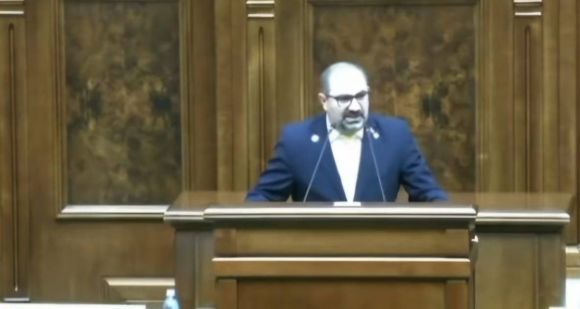 SENATORUL AUR CIPRIAN-TITI STOICA, APEL EMOȚIONANT DE ZIUA SUPRAVIEȚUITORILOR DE CANCER: "HAIDEȚI SĂ SALVĂM VIEȚI, NU SĂ LUPTĂM PENTRU FOTOLII!"