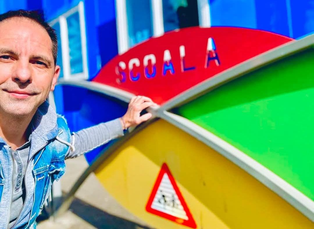 DAN NEGRU, DE ZIUA ÎNVĂȚĂTORULUI: " SĂ-ȘI RECAPETE DEMNITATEA!"