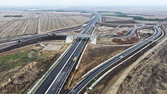 Cum a devenit un drum deschis recent labirint pentru șoferi. Google și Waze, chemate să rezolve confuzia