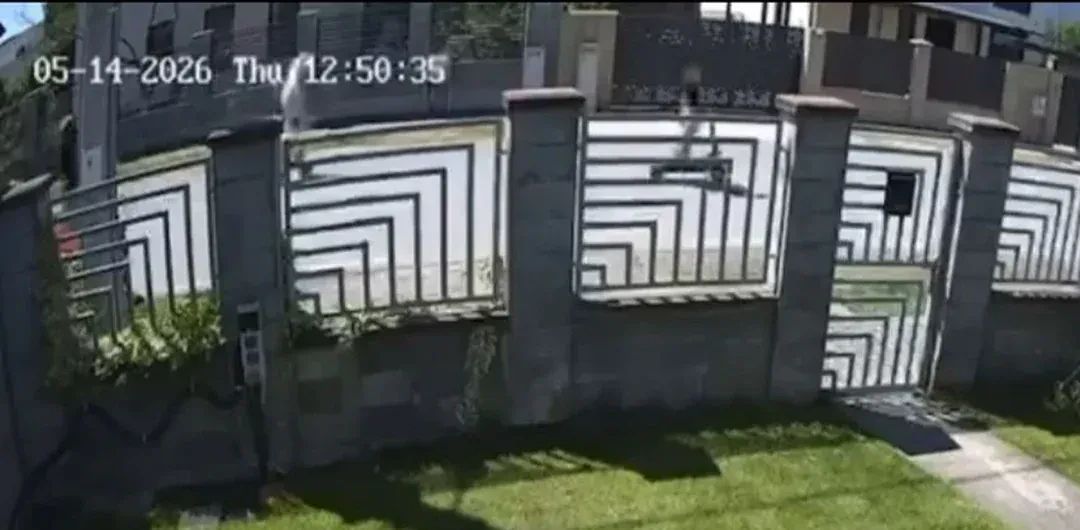 Un elev de 14 ani din Timiș este în comă după ce a căzut cu trotineta electrică