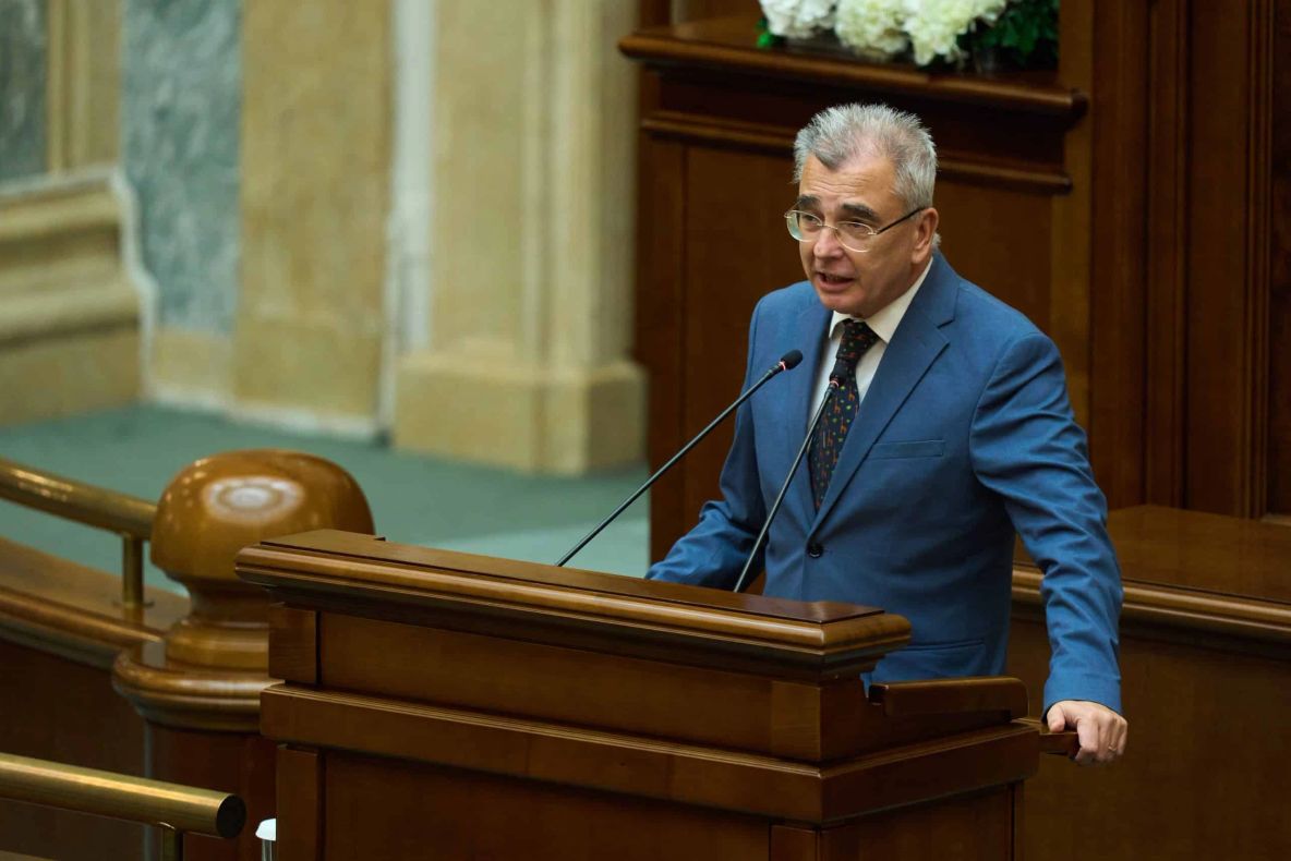 Petrișor Peiu (liderul senatorilor AUR): „În numele ‘stabilității’, guvernarea a condus România spre un eșec structural și sistematic”
