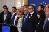 PNL votează sâmbătă poziția față de Guvernul Niculescu, Bolojan propune susținerea